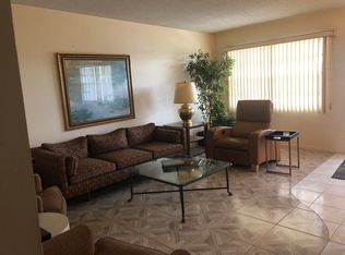 370 Wellington Cir #J-3700, West Palm Beach, FL 33417