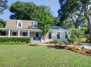 621 Pelzer Dr, Mount Pleasant, SC 29464