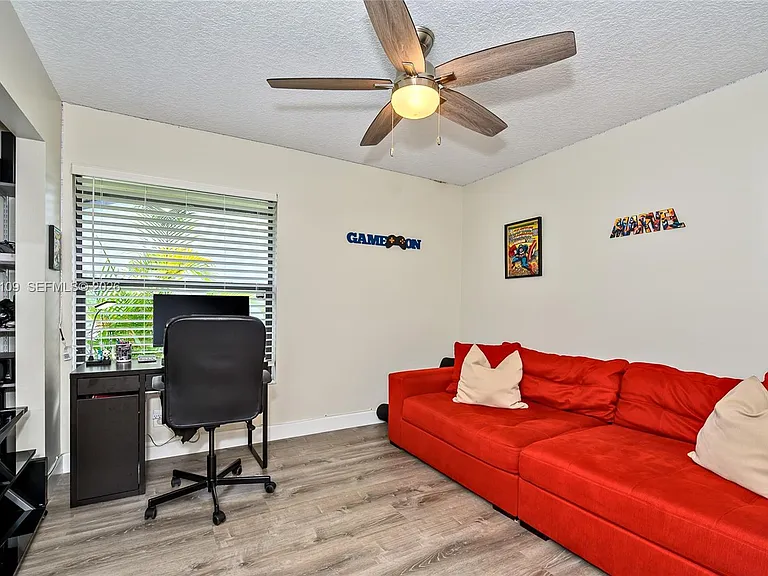6021 NW 61st St — Photo 30