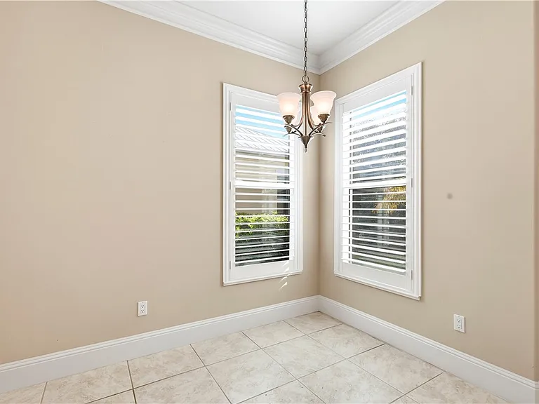2030 Bridgepointe Cir #112 — Photo 10