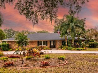 33719 Overton Dr, Leesburg, FL 34788