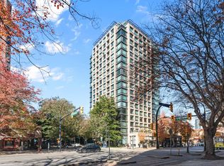 1003 Burnaby St #403, Vancouver, BC V6E 4R7