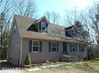 115 Historic Dr, Honesdale, PA 18438