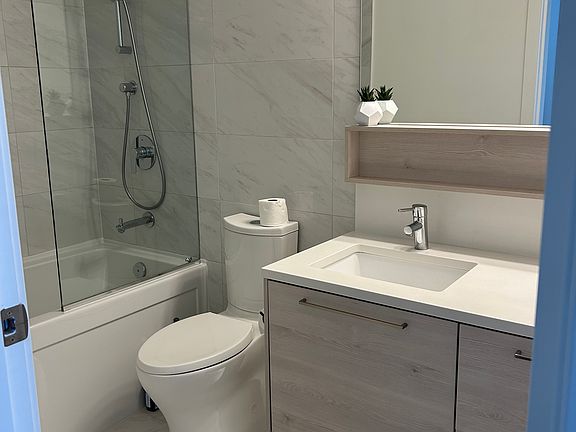 Bathroom with bathtub
