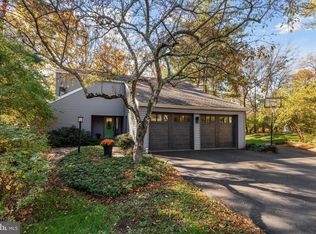 5 Hunters Run, Spring House, PA 19477