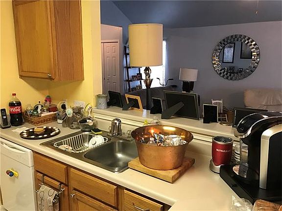 5th image of 7311 Hillcroft Dr