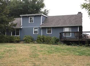 204 Kunkle Dr, Ellsworth, KS 67439