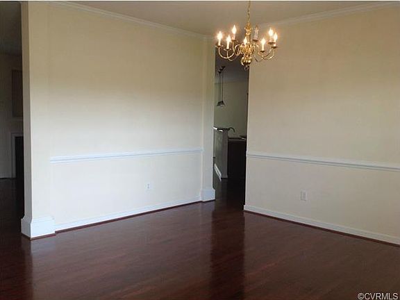 3rd image of 22151 Jordan Heights Dr