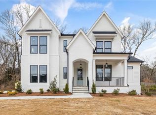 3896 Town Farms Dr, Peachtree Corners, GA 30092