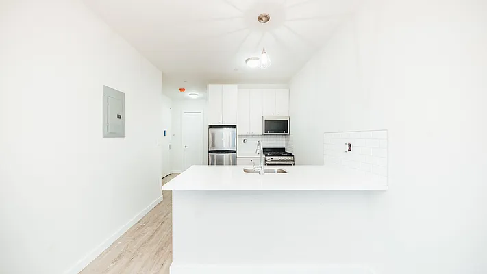 Rented by Nooklyn NYC LLC | media 14