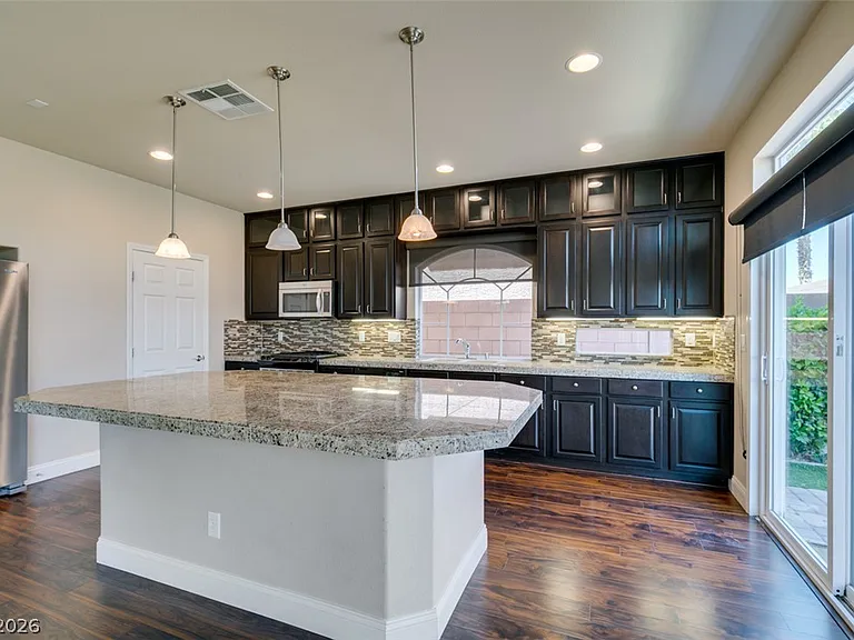 6038 Belvedere Canyon Ave — Photo 15
