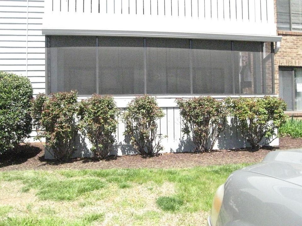 1st image of 2312 Wood Gate Ln