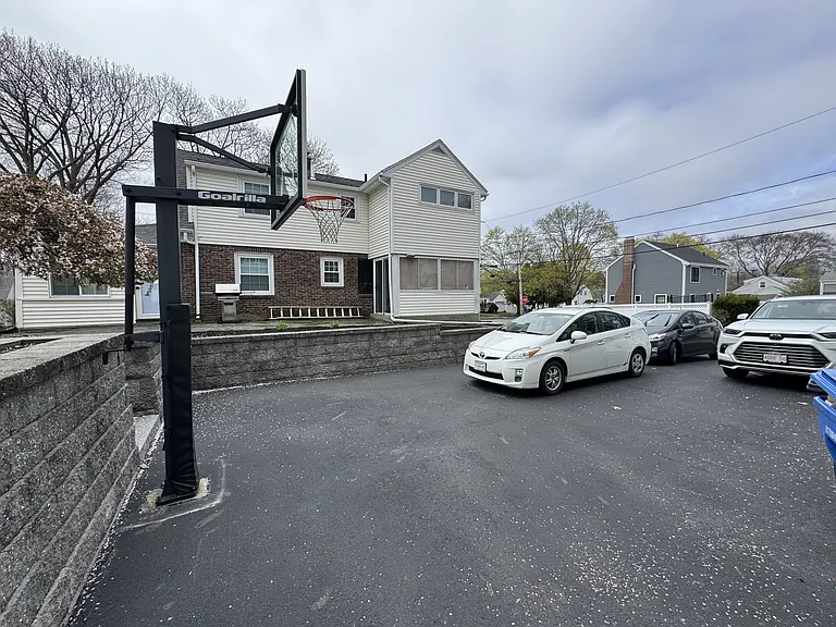 43 Canterbury Rd — Photo 37