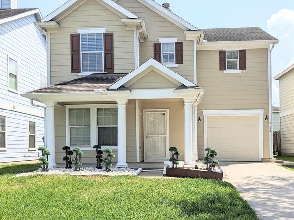 2634 Skyview Trace Ct, Houston, TX 77047