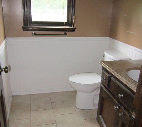 2nd image of 76 Thornhill Dr