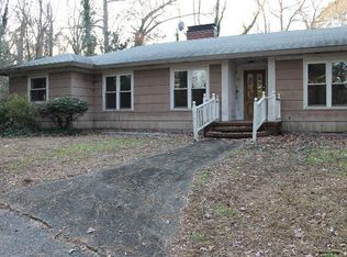 225 S Hillcrest Dr, Goldsboro, NC 27534