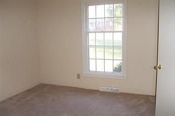 2nd image of 2265 Wilkins St