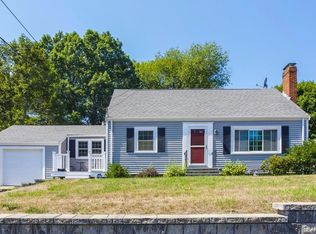 31 Tamworth Rd, Norwood, MA 02062