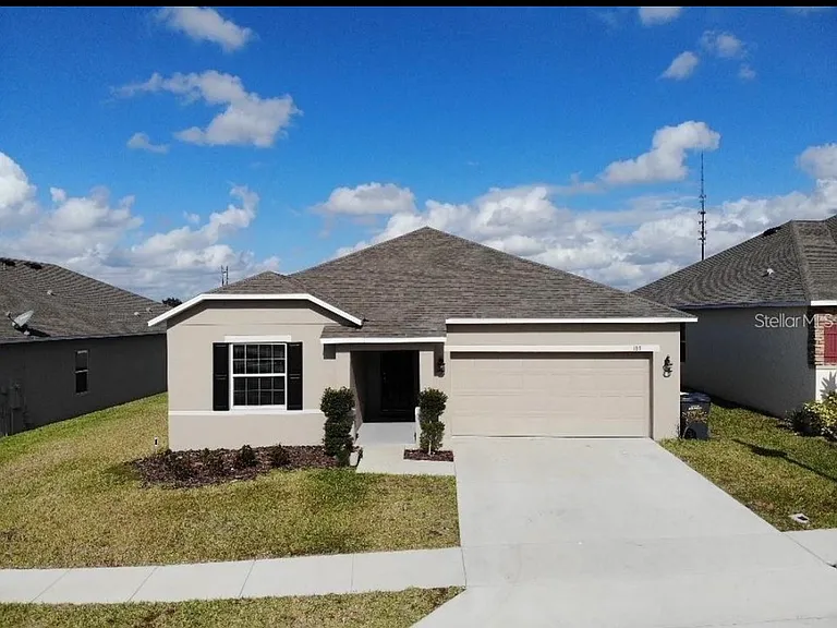 189 Flatwoods Loop — Photo 1