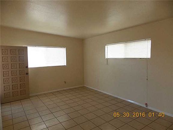 3rd image of 3423 Bisbee Ave