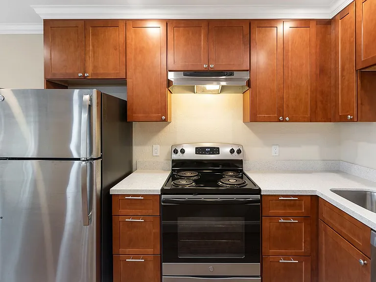 174 20th Ave #992R — Photo 4