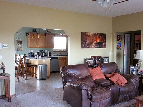 2nd image of 105 Kiersten Ct
