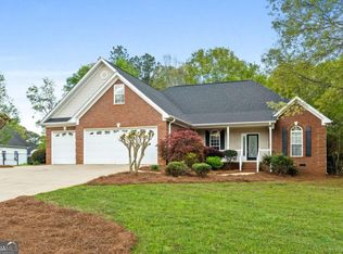 227 Willow Ridge Ln, Jackson, GA 30233
