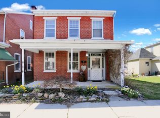 442 Main St, Shoemakersville, PA 19555