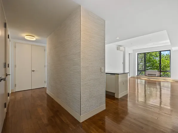 71 Village Road North image 9 of 19