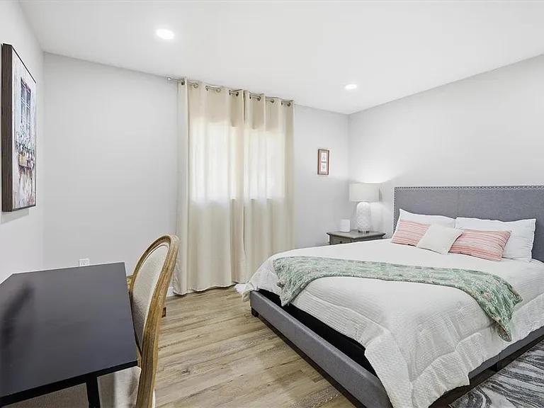 5247 Carmilfra Dr — Photo 24