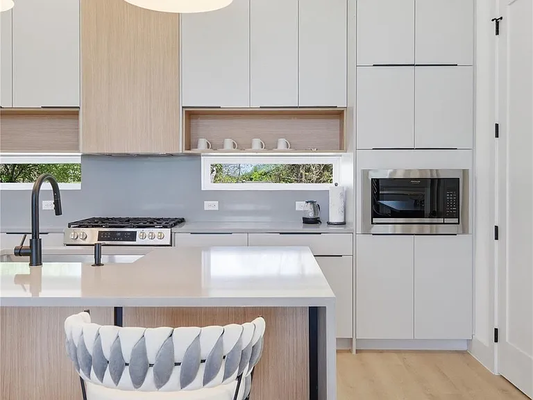 5505 Hershe St — Photo 30