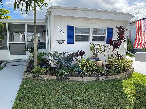 5th image of 4300 SE Saint Lucie Blvd Lot 208