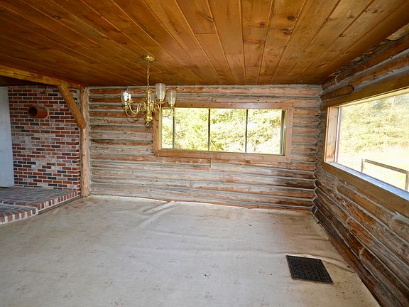 5th image of 118 North Road