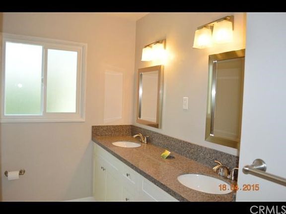 5th image of 1366 Kempton Ave