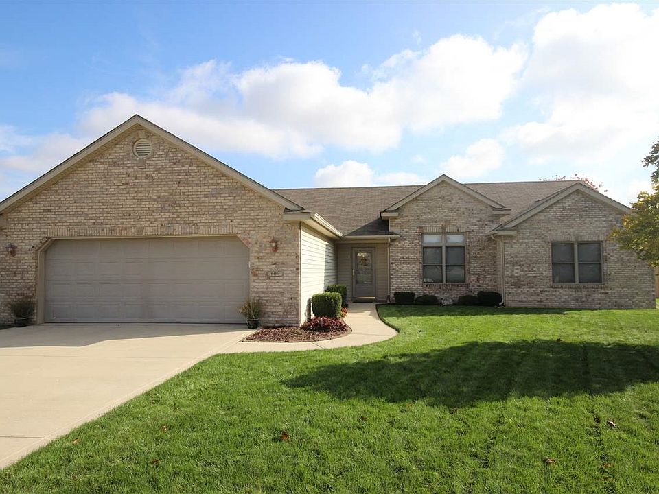 1st image of 606 Heatherwood Ln