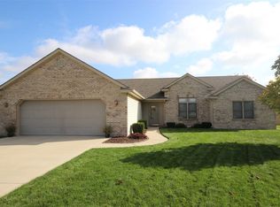 606 Heatherwood Ln, Ossian, IN 46777