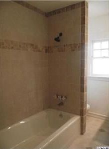 4th image of 593 Mountain View St