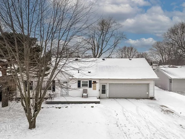 22920 Masonic Blvd, Saint Clair Shores, MI 48082