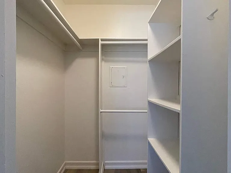 Maya Linda Apartments — Photo 34