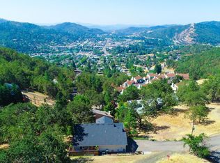 1902 NE Beulah Dr, Roseburg, OR 97470