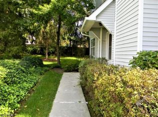 21 Winding Brook Rd #301, Hamburg, NJ 07419