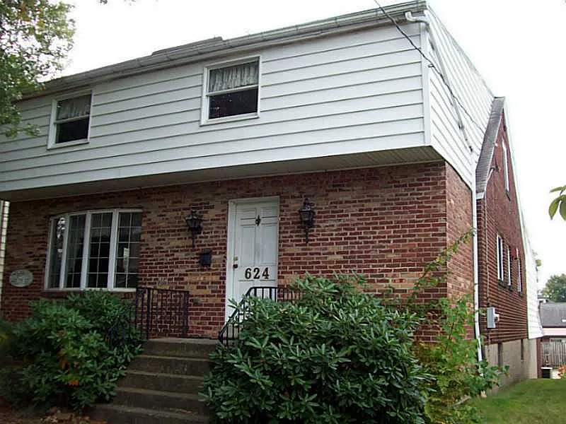 624 Welty St photo 1