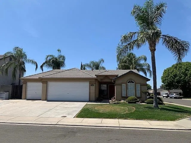 1303 McKnight Way photo 1