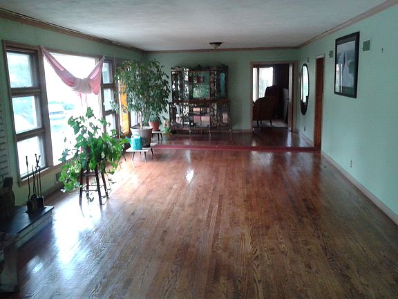 15 x 39 Living Great Room
