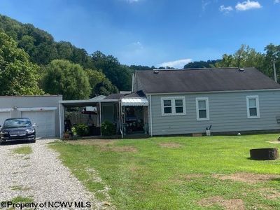 226 Bridge St, Lumberport, WV, 26386
