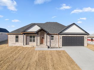 221 Michelle Dr, Beebe, AR 72012