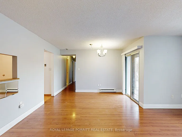 3835 Lake Shore Blvd W #104 — Photo 9