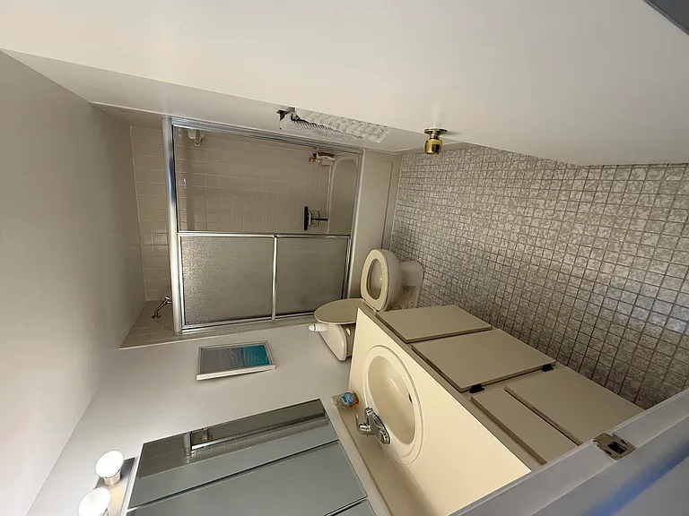 401 SE 3rd St #204 — Photo 23
