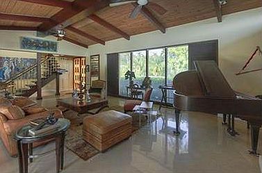 1st image of 7420 Coquina Dr