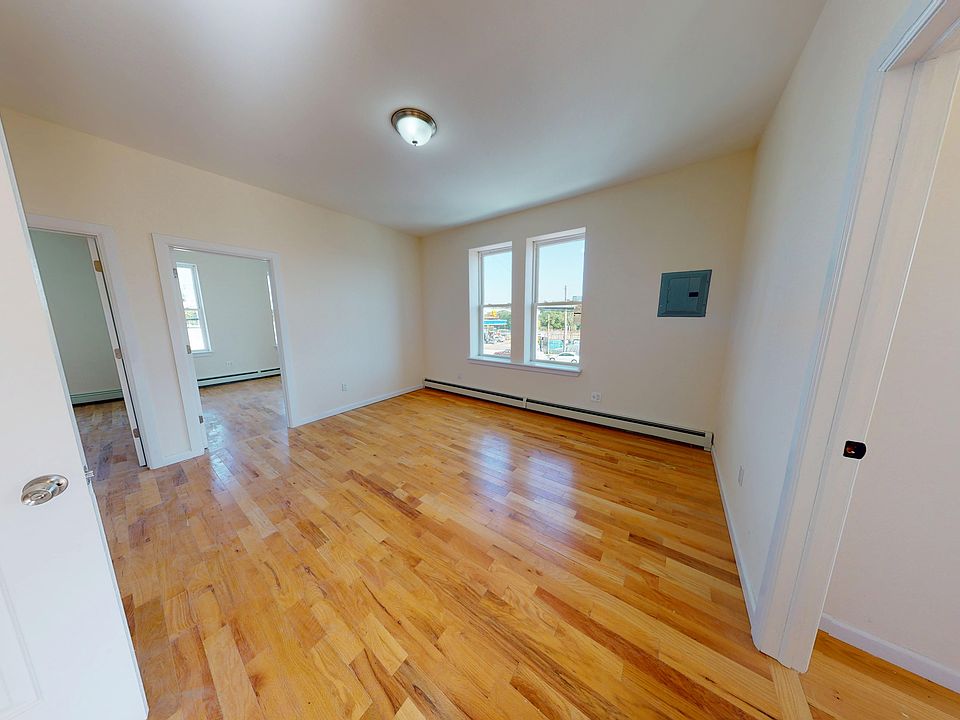 1st image of 2803 W 20th St Floor 2